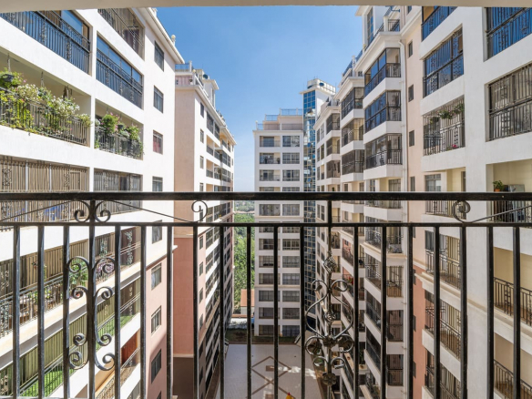 Bric Apartment, Kilimani, 3 Bdr plus DSQ